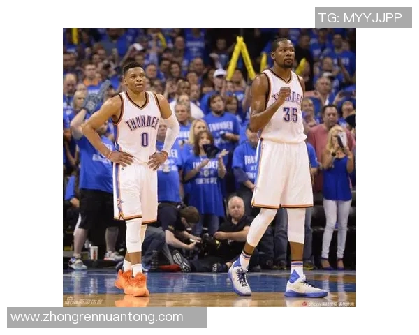 2016年NBA常规赛勇士与骑士激战回顾精彩瞬间与关键时刻分析 2016年NBA常规赛勇士与骑士激战回顾精彩瞬间与关键时刻分析